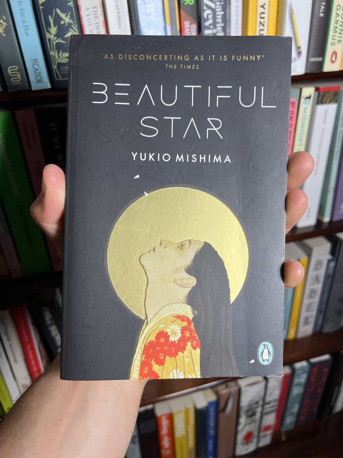 Beautiful Star by Yukio Mishima — front cover